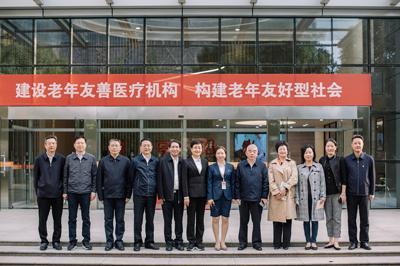 1635128398538111.jpg 024A5801(1).jpg